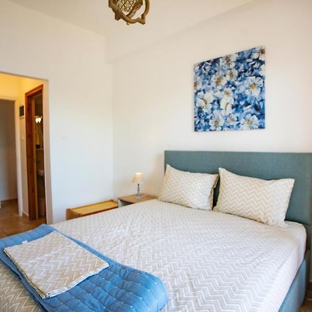 Notos Sea Front Apartment Глосса Экстерьер фото