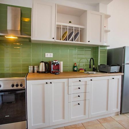 Notos Sea Front Apartment Глосса Экстерьер фото